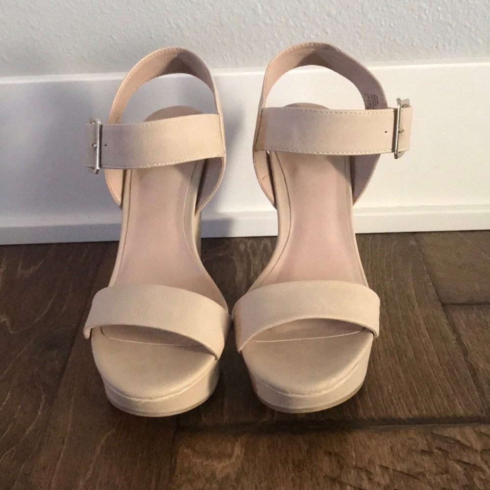 Brand new - Never worn! Beige Wedge Sandals